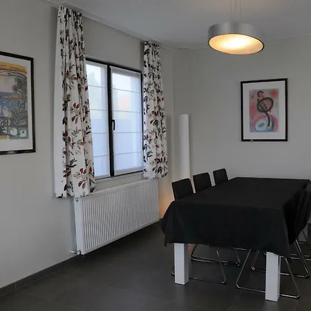 Dom wakacyjny Karin *