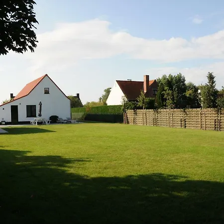 Karin * Oostduinkerke